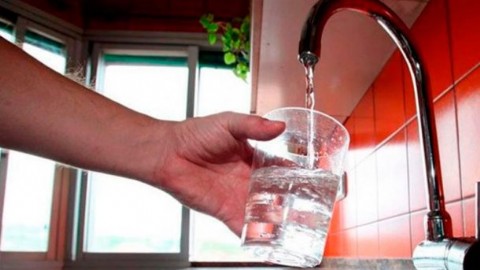 Aguas Catamarca planea aumentar las tarifas en un 296 por ciento