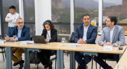 Cinco provincias conformaron un bloque minero para potenciar la integración y el desarrollo