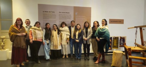 "La Ruta del Telar" una muestra textil de artesanos catamarqueños inaugurada en Buenos Aires