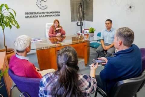 Catamarca fortalece la agricultura de precisión con una capacitación regional en drones agrícolas