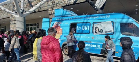 Exitoso operativo de DNI y Pasaporte en la Fiesta Nacional e Internacional del Poncho