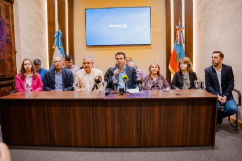 Trabajadores públicos percibirán un bono especial de 120.000 pesos