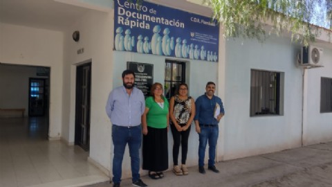 Entregaron nuevo mobiliario a la delegación del Registro civil de Fiambalá