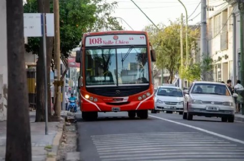 El Gobierno provincial efectivizó el pago de subsidios al Transporte Público de Pasajeros de abril