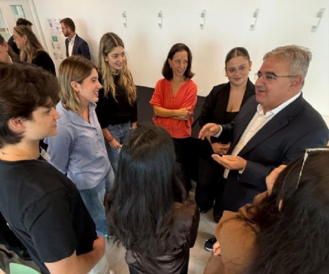 Catamarca amplía oportunidades educativas y es la primer provincia en impulsar becas de residencia en la Di Tella