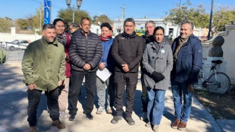 Crece el descontento: estatales lanzan el Frente de Trabajadores Unidos y se movilizan por salarios y obra social