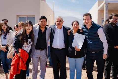 Raúl Jalil: "Espero que a nosotros nos vaya bien en la elección"