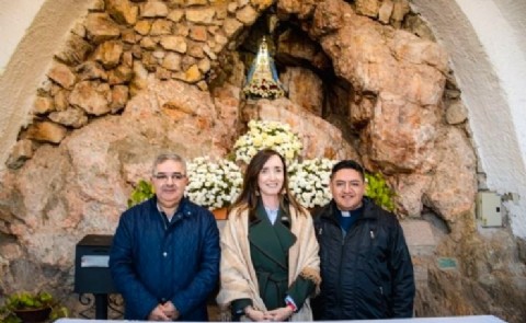 “Vino, saludó, rezó y se fue”: continúa el malestar por las visitas de Victoria Villarruel a Catamarca
