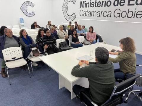 Nivel Superior en emergencia: “Sin titularización no hay calidad educativa”