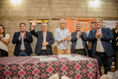 Raúl Jalil inauguró obras en localidades ambateñas