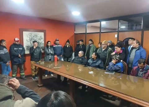 Los municipales capitalinos piden una recomposición salarial del 50 por ciento por la inflación