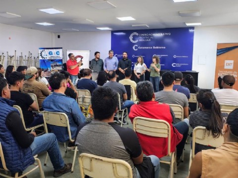 El Ministerio de Trabajo y la Universidad Nacional de Catamarca iniciaron la capacitación laboral en Auxilios