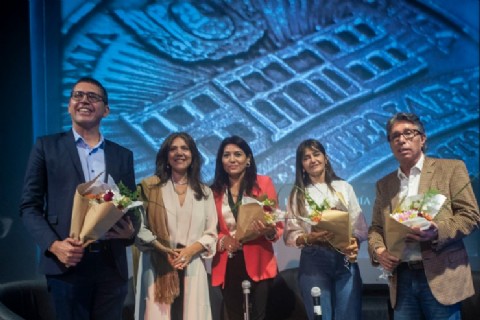 Presentaron en el Senado el libro de Oro del Bicentenario de Catamarca