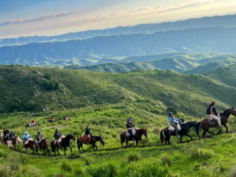 Agenda de actividades para el fin de semana largo de octubre