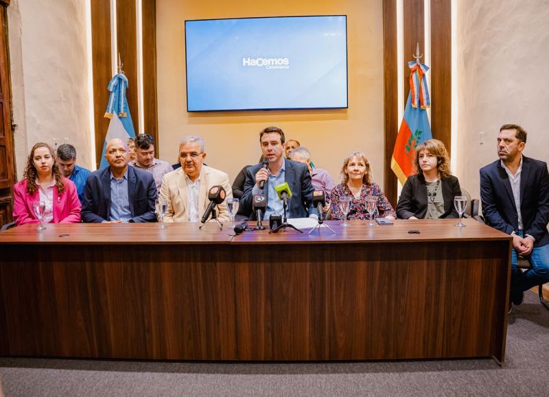 Trabajadores públicos percibirán un bono especial de 120.000 pesos