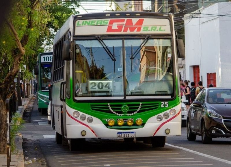 Desde este lunes no habrá colectivos en la provincia
