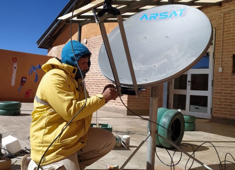 La Provincia garantizará el acceso internet en las escuelas