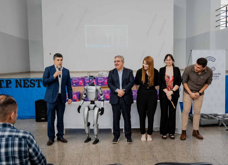 Catamarca inauguró su primera aula STEAM con enfoque en innovación, robótica e inteligencia artificial