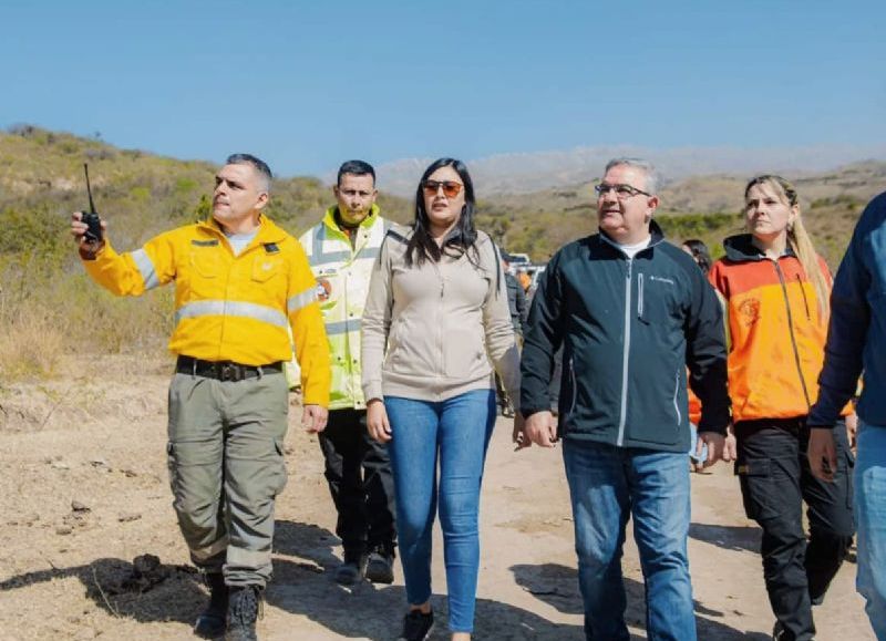 Jalil aseguró que los incendios forestales en la provincia están controlados