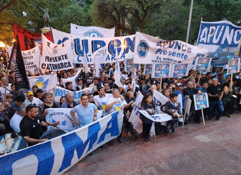 La universidad rugió y mostró los dientes en una jornada histórica en la provincia